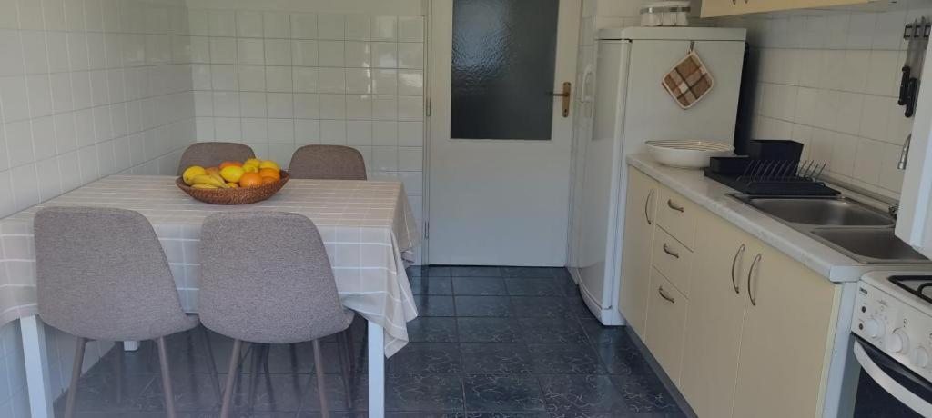 Amazing Seaview Apartment With A Balcony Near The Beach - Kneza Trpimira I Zadar Exterior foto